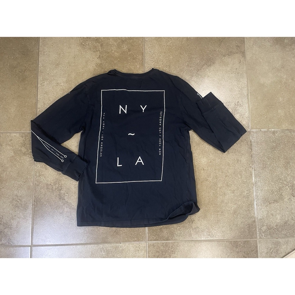 Among Equals Hommes New York City LA Womens Sz M Black Long Sleeve